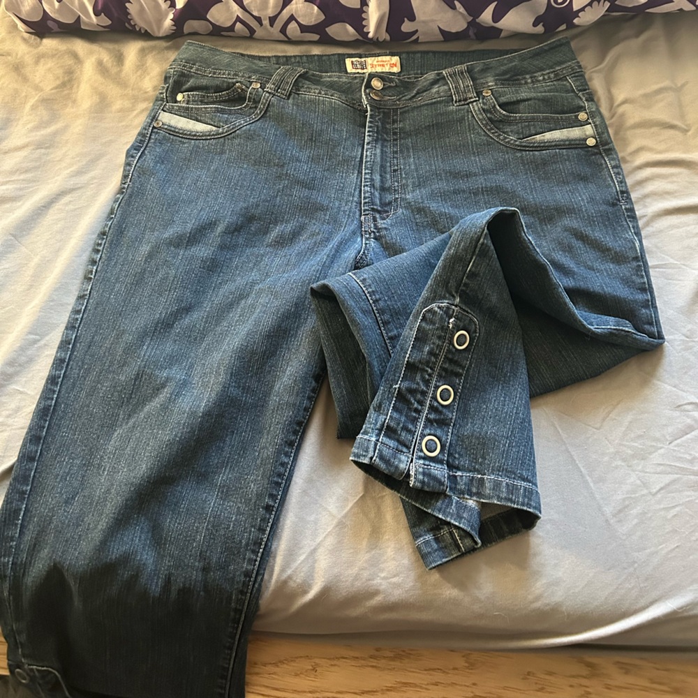 Plus Denim Three Quater Pants